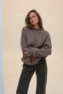 SWEATER TOKYO - MARRÓN